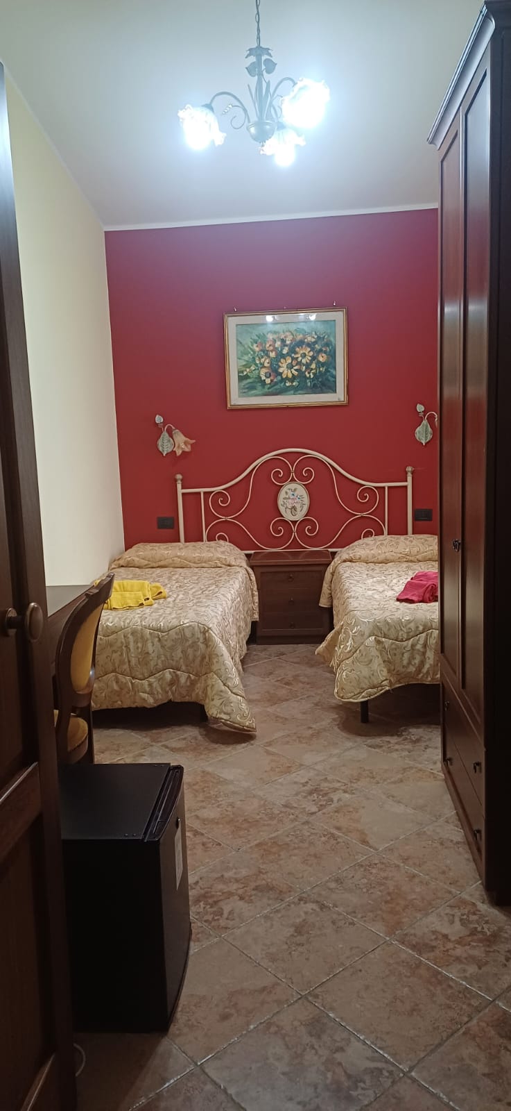 Chambre twin avec lits simples au B&B Stella Sulcitana da Katia